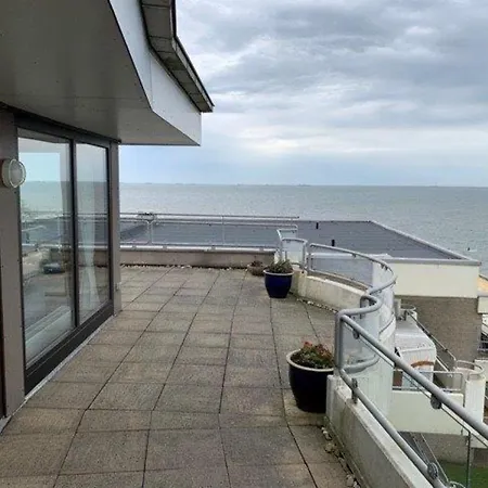 Penthouse Direkt Am Nodseestrand *